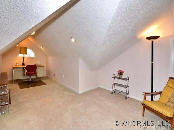430 LEDGEVIEW DRIVE - Photo 16