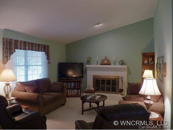 305 SOMERTON COURT - Photo 2