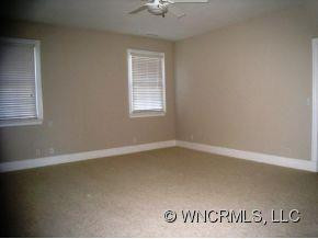 15 STERLING WAY - Photo 17