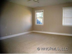 15 STERLING WAY - Photo 18