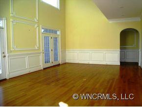 15 STERLING WAY - Photo 6