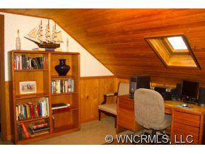 160 Buffett Road - Photo 17