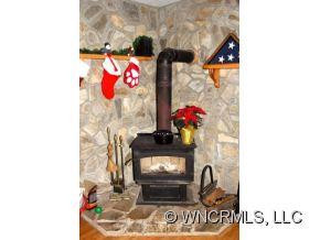 160 Buffett Road - Photo 8