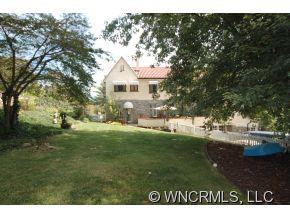 21 Lakeview Road - Photo 2