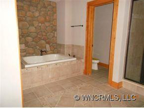 55 Adohi - Photo 18