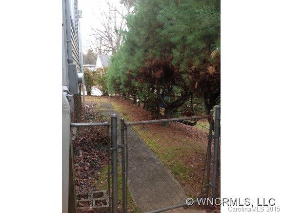 18 Enka Pine Street - Photo 6