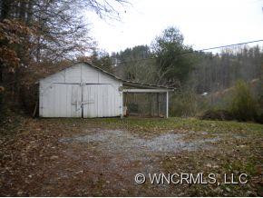 1994 Grapevine Road - Photo 4