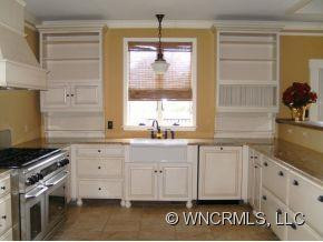 5000 Bat Cave Road - Photo 7