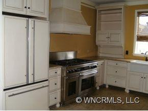 5000 Bat Cave Road - Photo 8