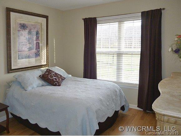 222 English Oak Road - Photo 15