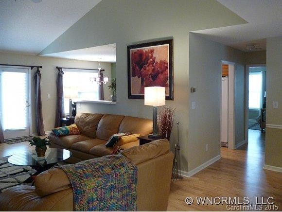 222 English Oak Road - Photo 4