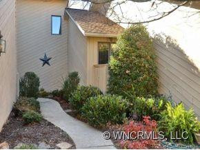 106 CLUBWOOD COURT - Photo 2