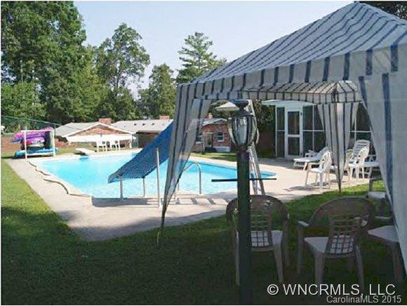 318 Old Leicester Hwy - Photo 2