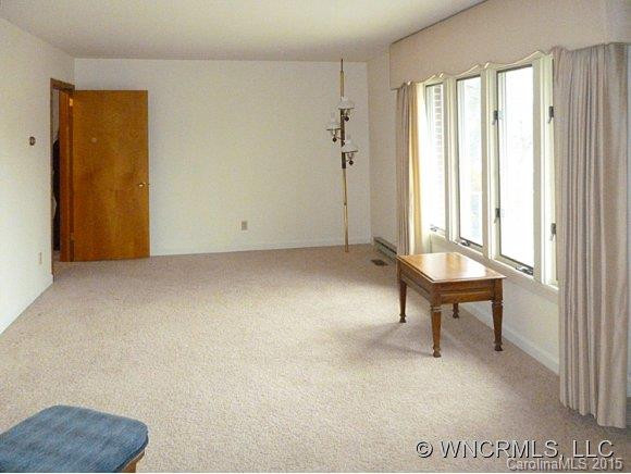 318 Old Leicester Hwy - Photo 10