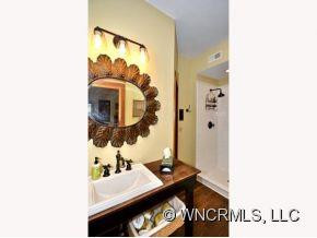 168 MACON AVENUE - Photo 6
