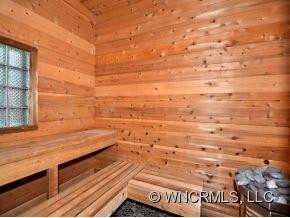 168 MACON AVENUE - Photo 7