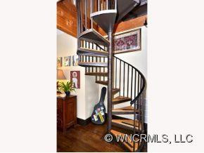 168 MACON AVENUE - Photo 8