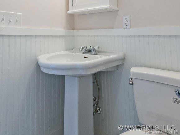 79 Baker Avenue - Photo 12