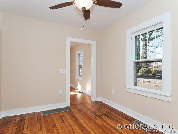 79 Baker Avenue - Photo 4