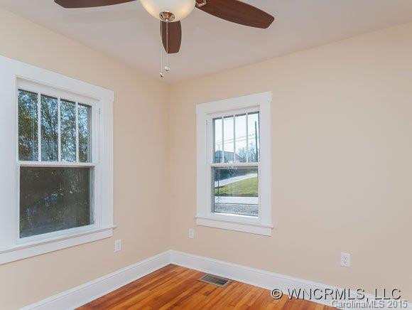 79 Baker Avenue - Photo 9