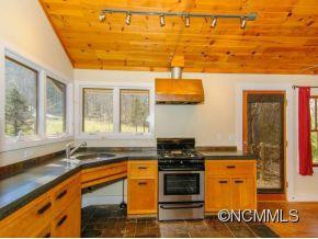 85 Johnny Marlow Road - Photo 12