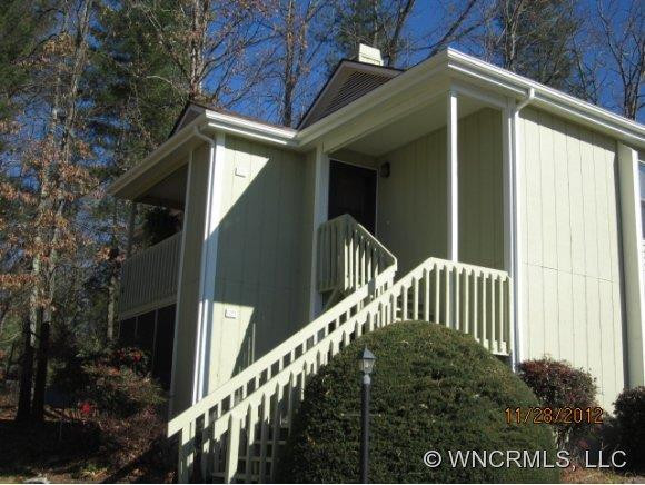 110 Heywood Rd 15A