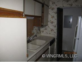 110 Heywood Rd 15A - Photo 11