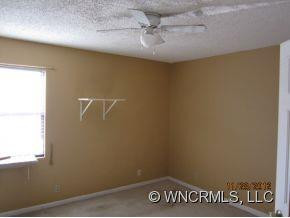 110 Heywood Rd 15A - Photo 5