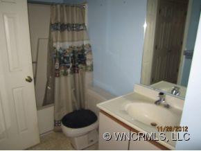 110 Heywood Rd 15A - Photo 7