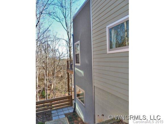 360 Riverview  Drive - Photo 16