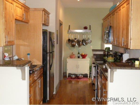 360 Riverview  Drive - Photo 4