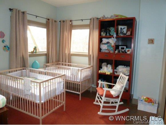 360 Riverview  Drive - Photo 9