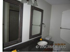 23 Kaylor Dr - Photo 12
