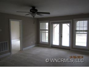 23 Kaylor Dr - Photo 16