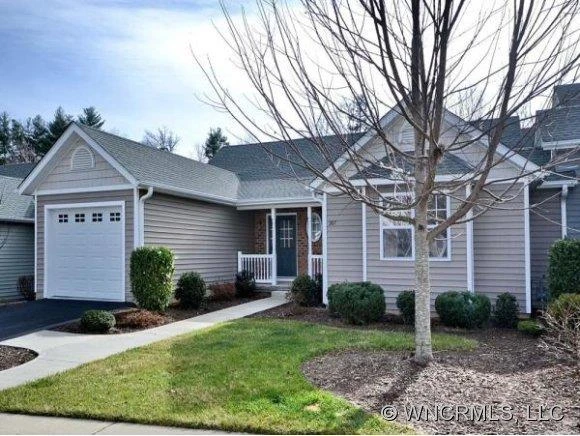 307 CHARLESTOWN DRIVE