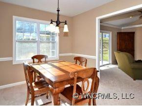 307 CHARLESTOWN DRIVE - Photo 5