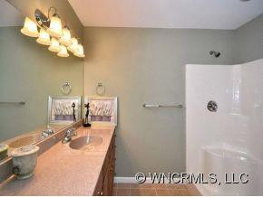 307 CHARLESTOWN DRIVE - Photo 9