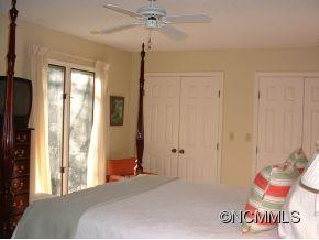 335 Melrose Avenue - #111 - Photo 11
