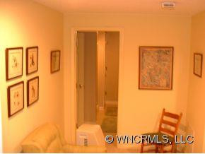 335 Melrose Avenue - #111 - Photo 15