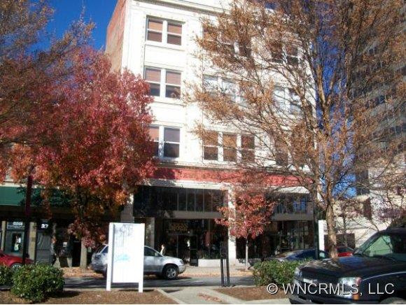 59C COLLEGE STREET #203