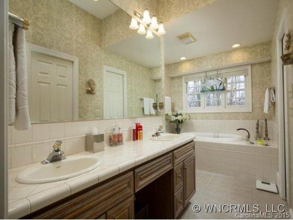 204 BENT PINE TRACE - Photo 8