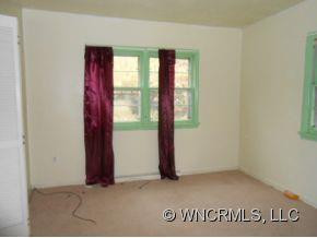 229 Northwest Ave - Photo 3