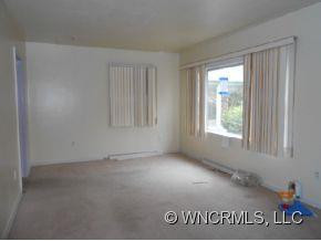 229 Northwest Ave - Photo 4