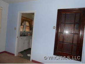 229 Northwest Ave - Photo 7