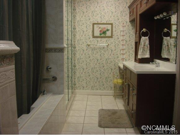 120 Selby Drive Drive - Photo 6