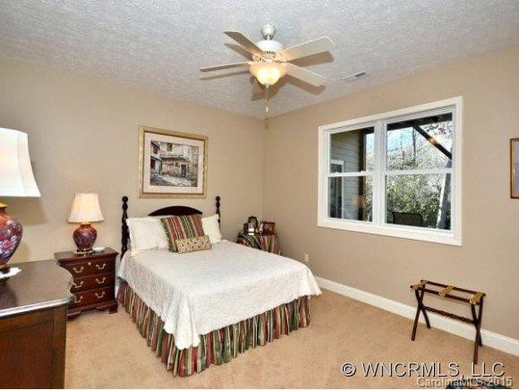 10 BARNSDALE LANE - Photo 15