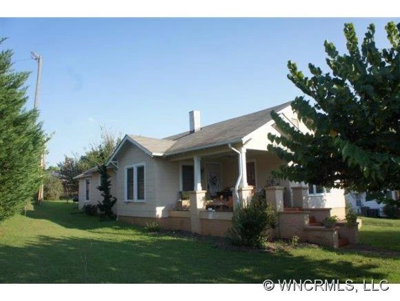 207 Nebraska Street
