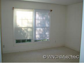 67 Ridgeway - Photo 11