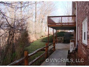 67 Ridgeway - Photo 14