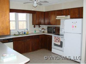 67 Ridgeway - Photo 8